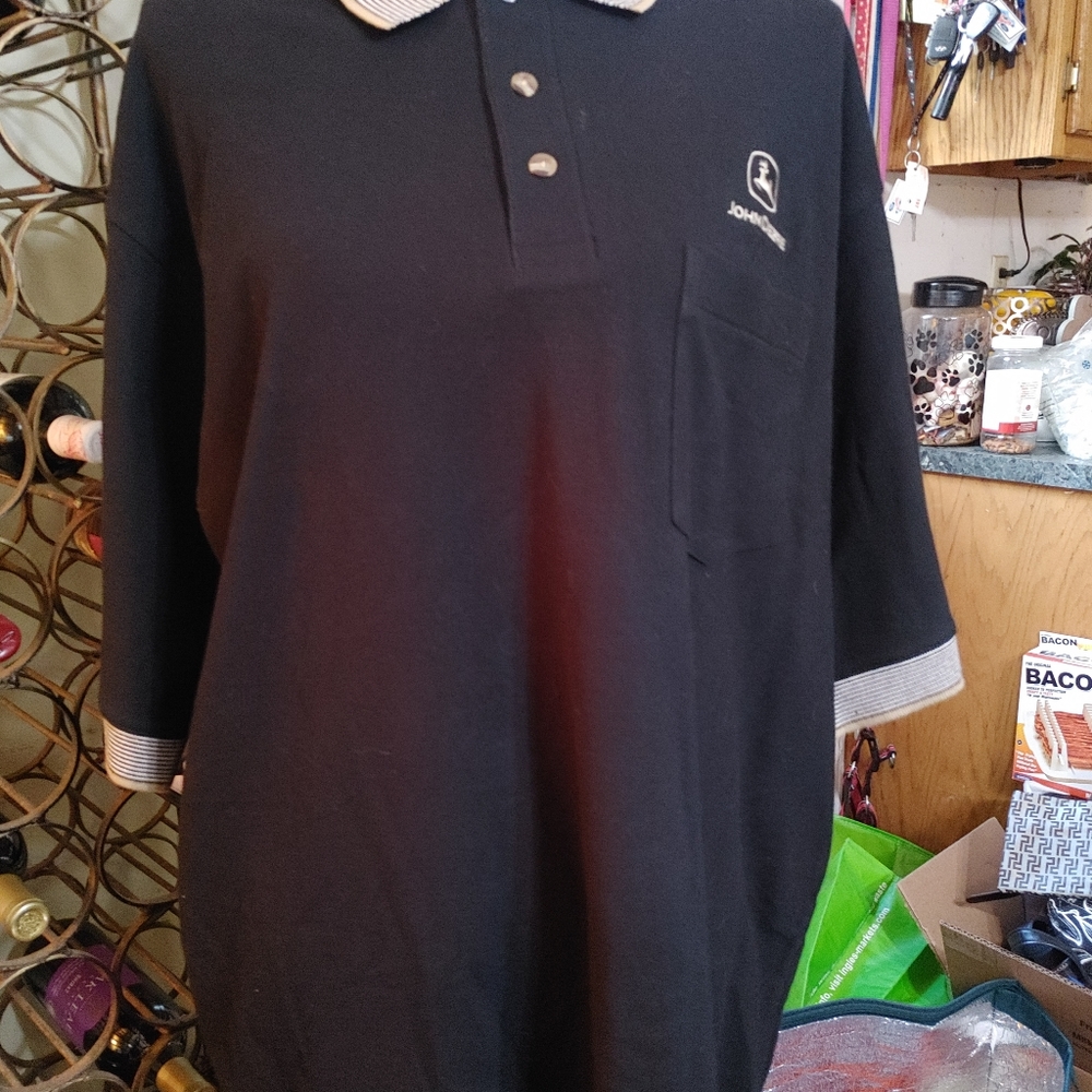 JOHN DEERE MENS SHIRT XL NWT